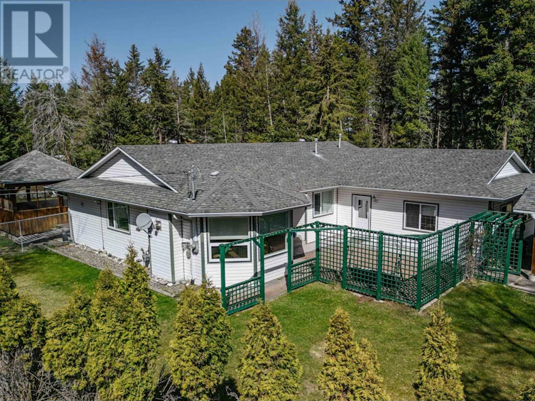 5377 Kallum Drive, 108 Mile Ranch, BC, V0K 2Z0 - 4
