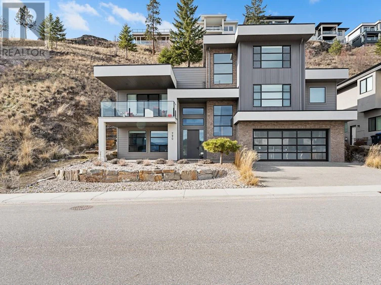 790 Boynton Place, Kelowna, BC, V1V 2Y1
