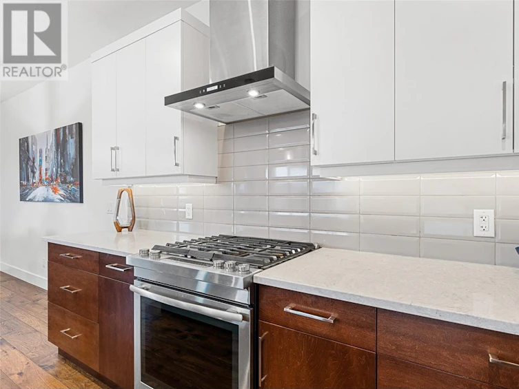 790 Boynton Place, Kelowna, BC, V1V 2Y1 - 9