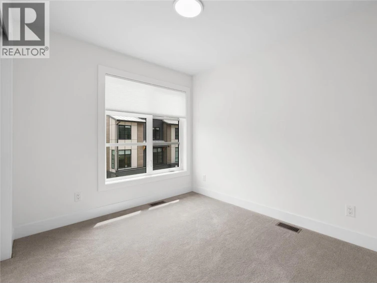 130-1455 Cara Glen Court, Kelowna, BC, V1V 3B8 - 9
