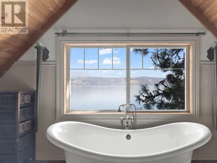 7-4215 Westside Road, West Kelowna, BC, V1Z 3W8 - 26