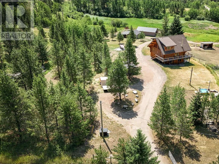 5289 Dawson Road, 100 Mile House, BC, V0K 2E1 - 2