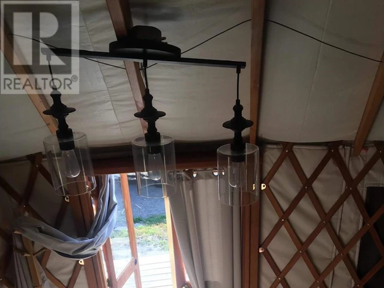 5289 Dawson Road, 100 Mile House, BC, V0K 2E1 - 35