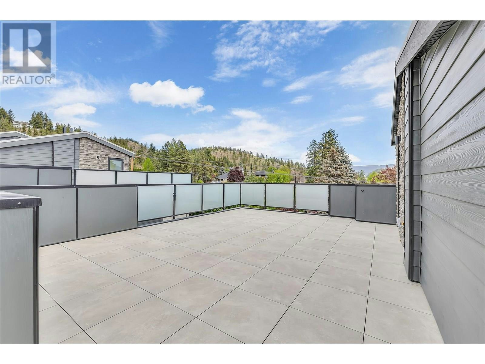 108-1455 Cara Glen Court, Kelowna, BC, V1V 1A6 - 39