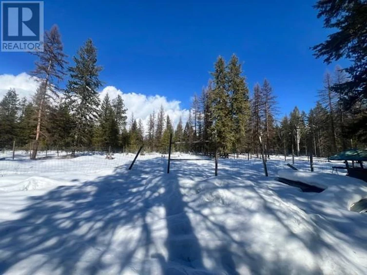1670 Mount Baldy Road, Bridesville, BC, V0H 1Y0 - 2
