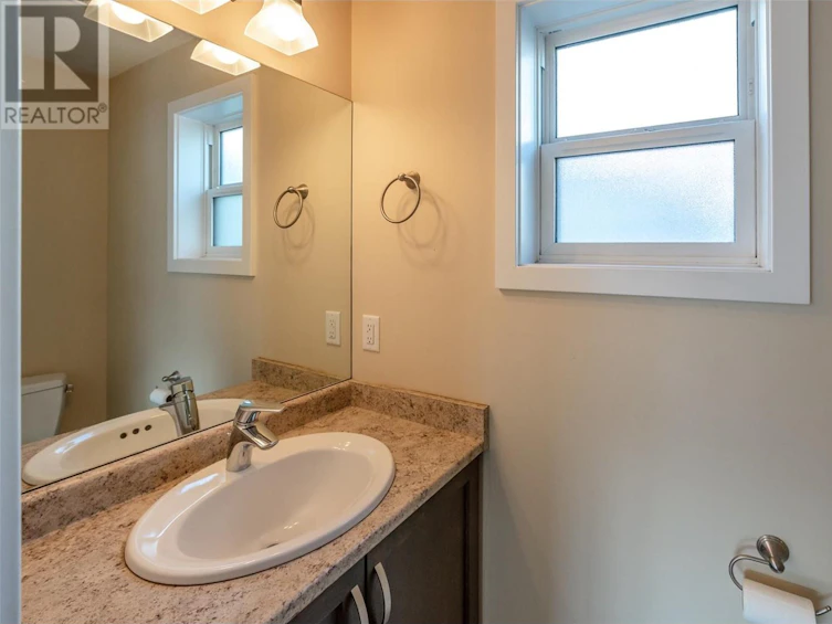 105-707 Revelstoke Avenue, Penticton, BC, V2A 2J1 - 11
