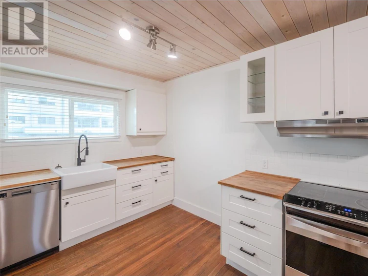 302 Scott Avenue, Penticton, BC, V2A 2J8 - 15