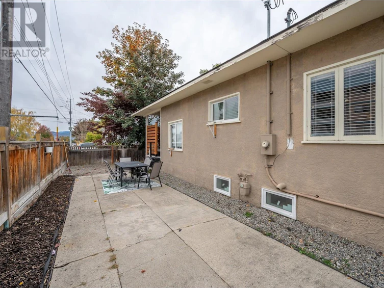 302 Scott Avenue, Penticton, BC, V2A 2J8 - 46