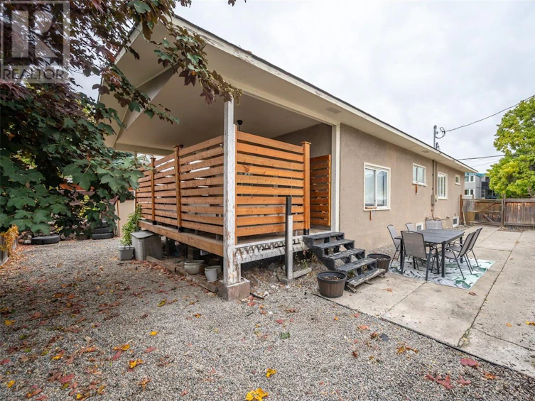 302 Scott Avenue, Penticton, BC, V2A 2J8 - 47