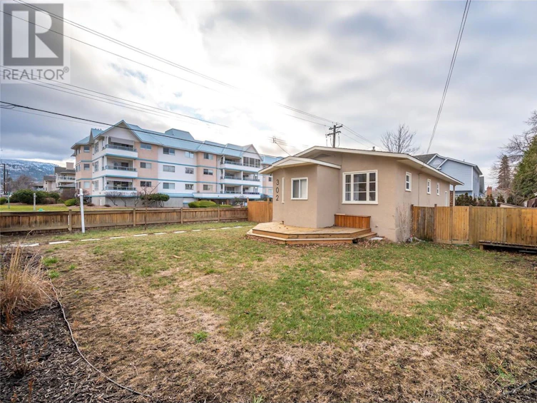 302 Scott Avenue, Penticton, BC, V2A 2J8 - 52