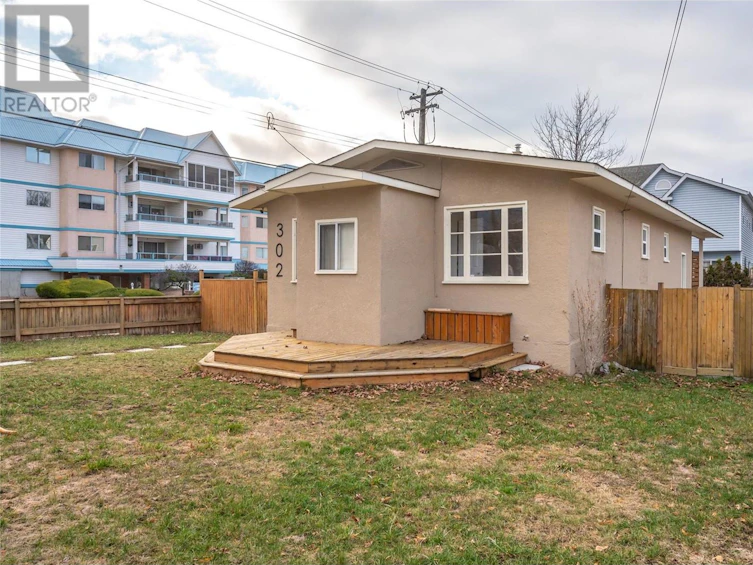 302 Scott Avenue, Penticton, BC, V2A 2J8 - 53