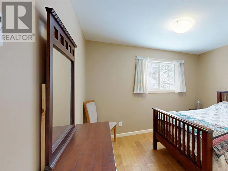 6691 Cariboo 97 Highway, 100 Mile House, BC, V0K 2E2 - 24