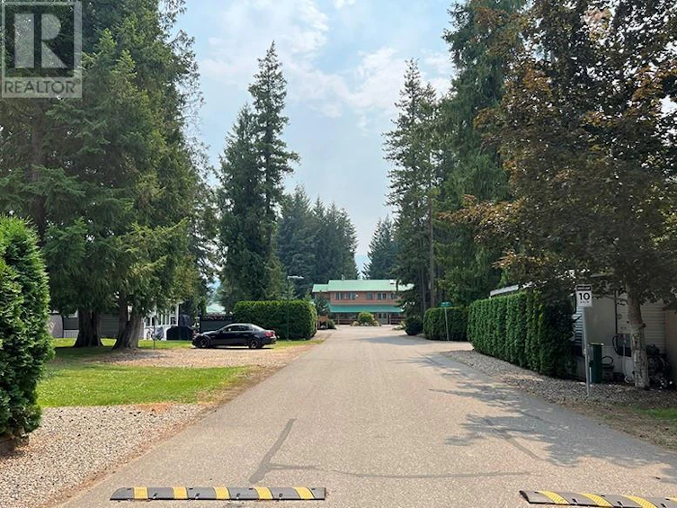 62-3980 Squilax Anglemont Road, Scotch Creek, BC, V0E 1M5 - 16