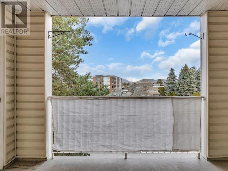 412-769 Klo Road, Kelowna, BC, V1Y 9L9 - 30