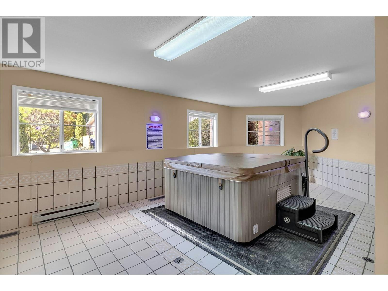 412-769 Klo Road, Kelowna, BC, V1Y 9L9 - 32