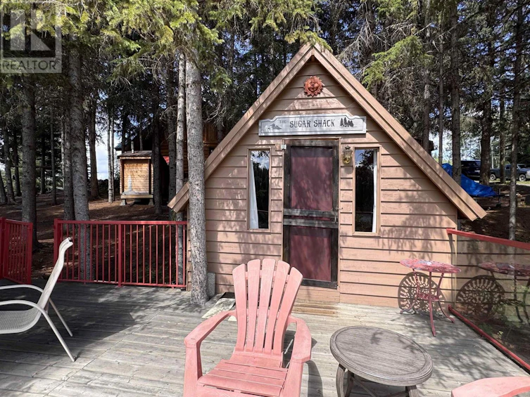8494 Gerald Crescent, 100 Mile House, BC, V0K 1E0 - 33