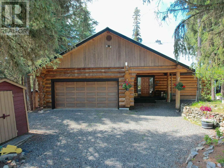 8494 Gerald Crescent, 100 Mile House, BC, V0K 1E0 - 2