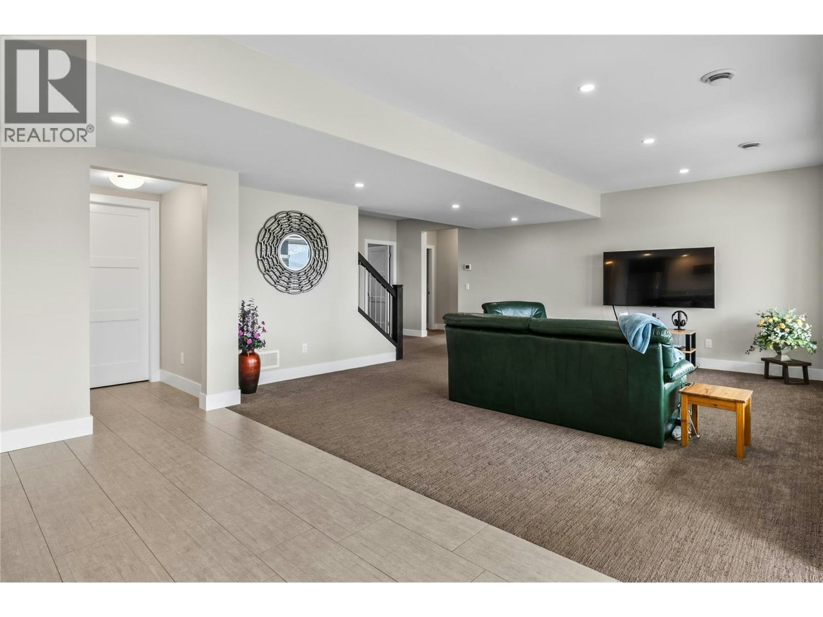 1376 Mine Hill Drive, Kelowna, BC, V1P 1S5 - 37