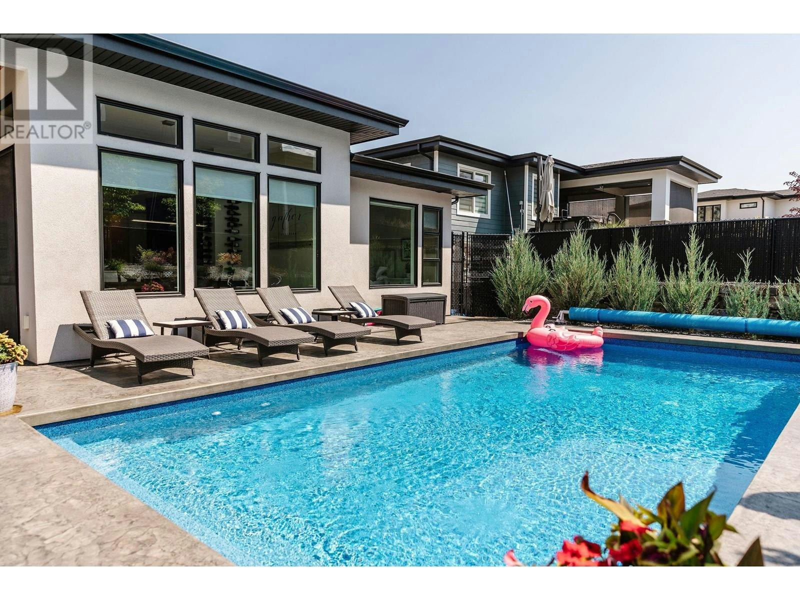 1225 Ponds Avenue, Kelowna, BC, V1W 5N1