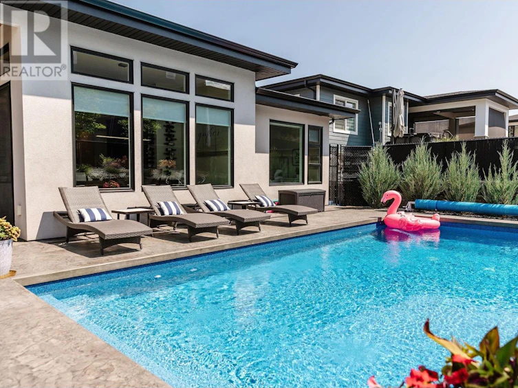 1225 Ponds Avenue, Kelowna, BC, V1W 5N1