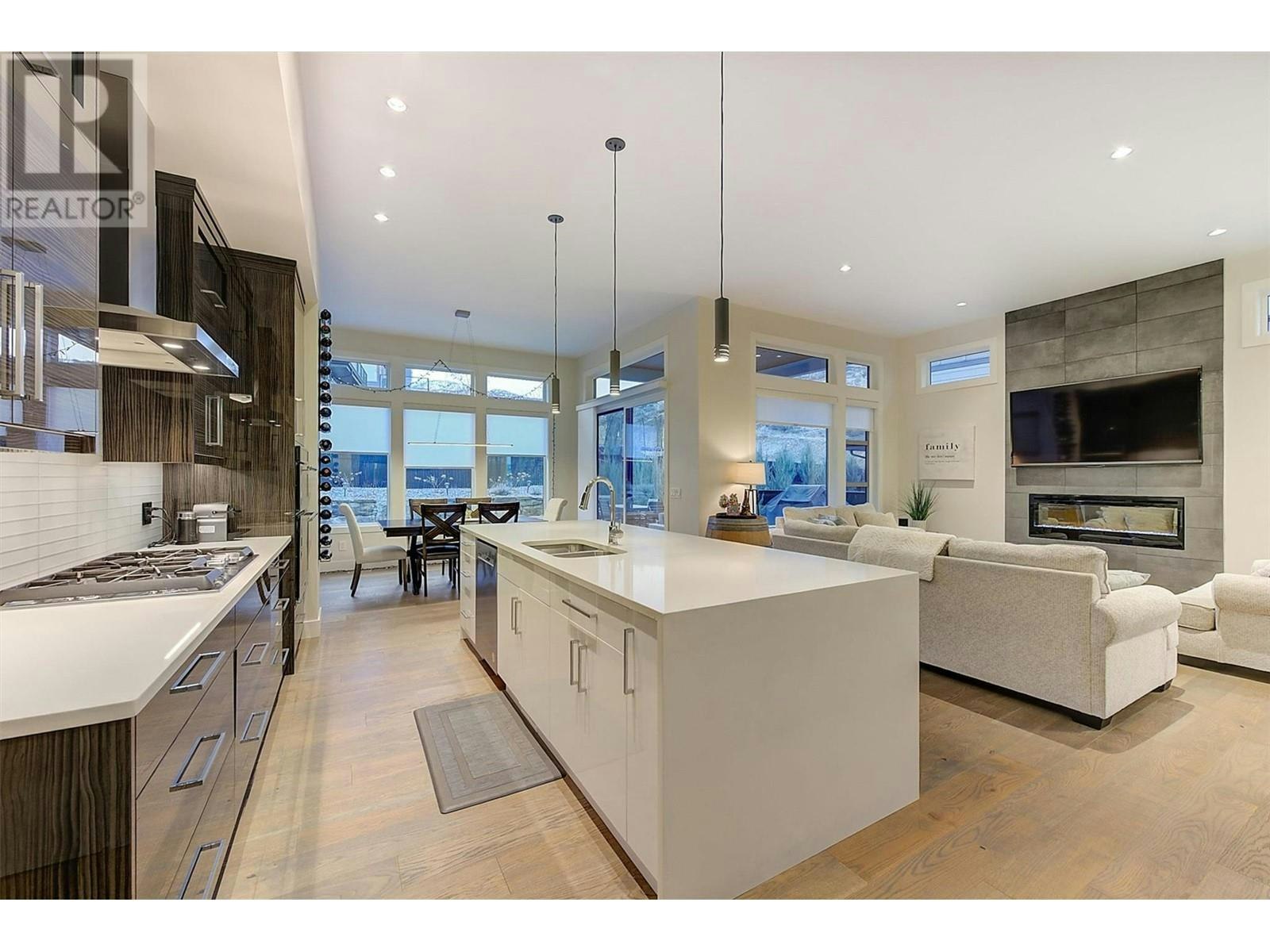 1225 Ponds Avenue, Kelowna, BC, V1W 5N1 - 11