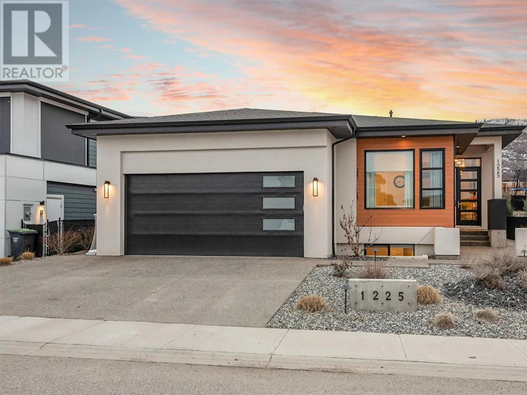 1225 Ponds Avenue, Kelowna, BC, V1W 5N1 - 2