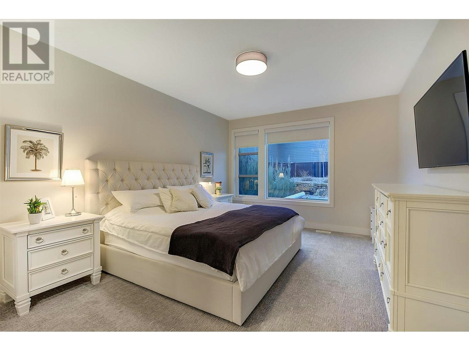 1225 Ponds Avenue, Kelowna, BC, V1W 5N1 - 22