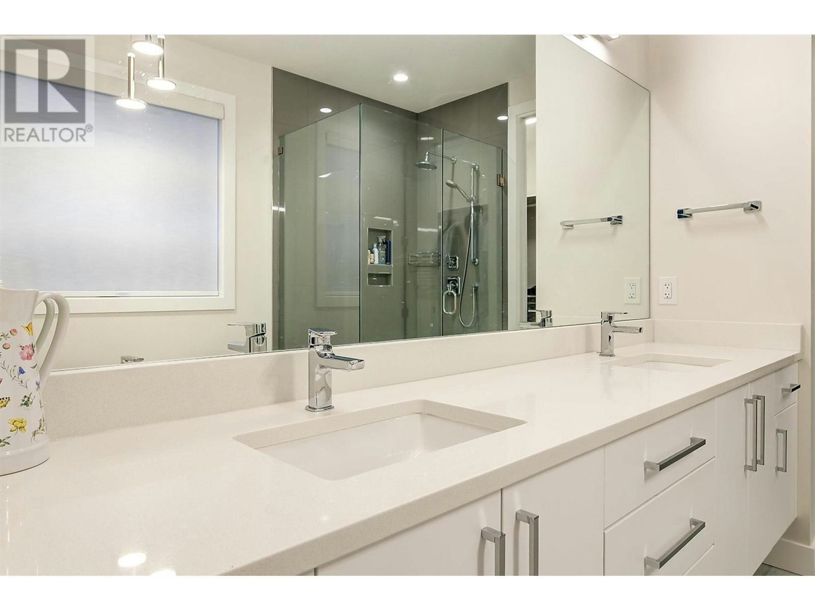 1225 Ponds Avenue, Kelowna, BC, V1W 5N1 - 28