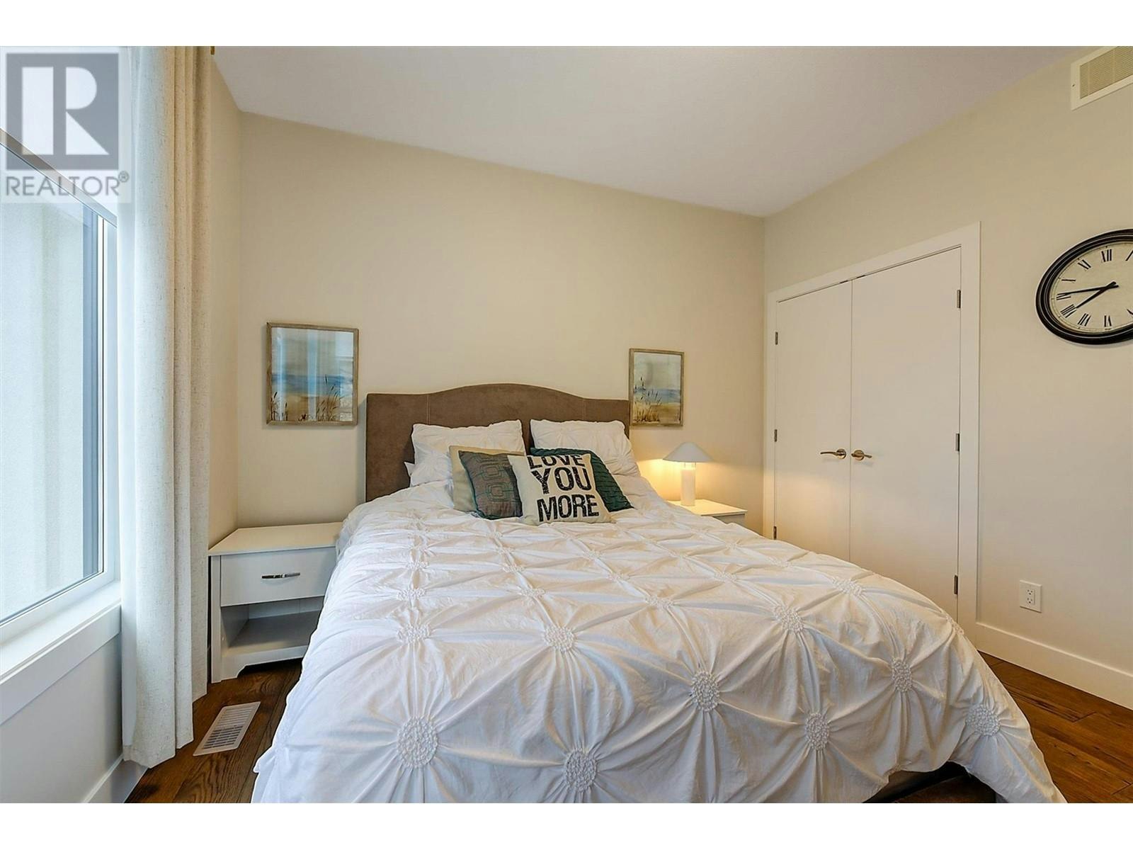 1225 Ponds Avenue, Kelowna, BC, V1W 5N1 - 32