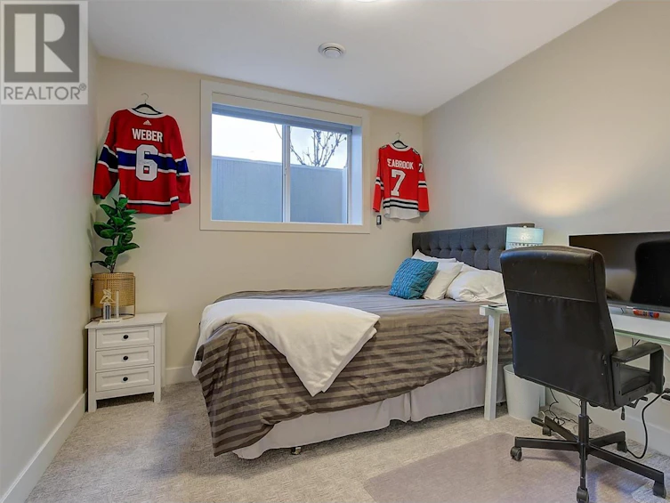 1225 Ponds Avenue, Kelowna, BC, V1W 5N1 - 42