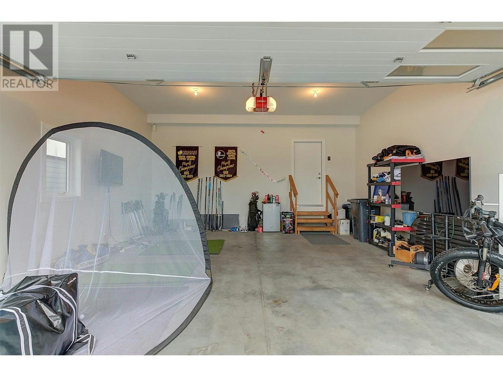 1225 Ponds Avenue, Kelowna, BC, V1W 5N1 - 49