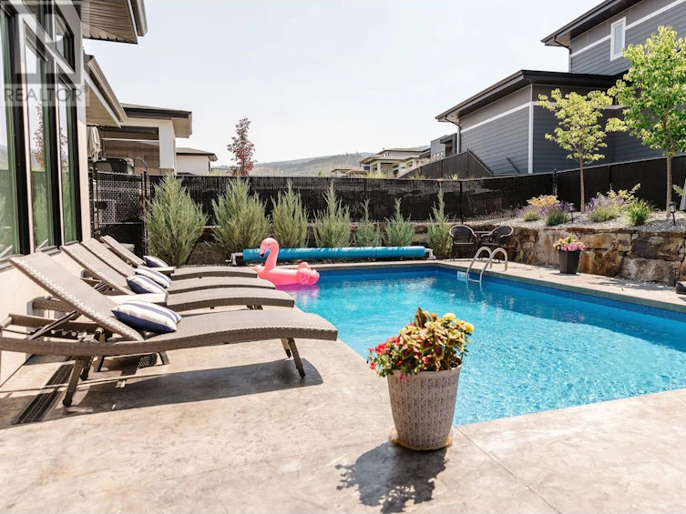 1225 Ponds Avenue, Kelowna, BC, V1W 5N1 - 55