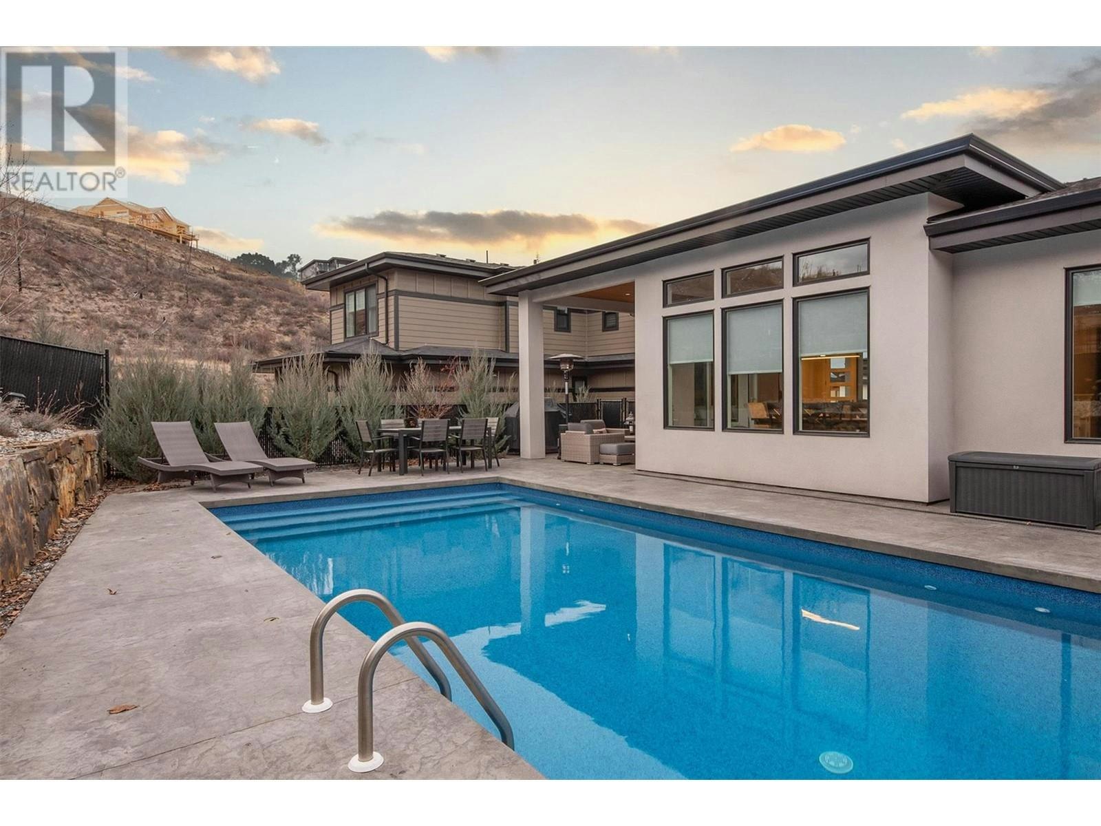 1225 Ponds Avenue, Kelowna, BC, V1W 5N1 - 65