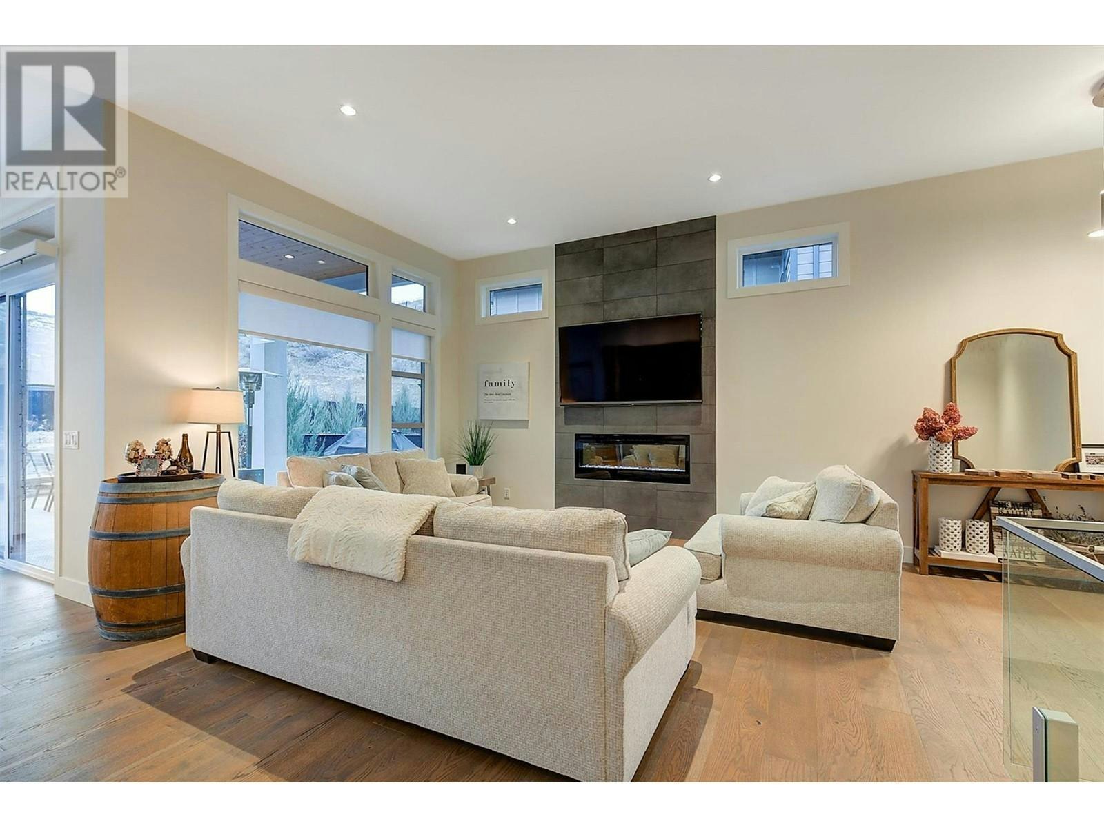 1225 Ponds Avenue, Kelowna, BC, V1W 5N1 - 7