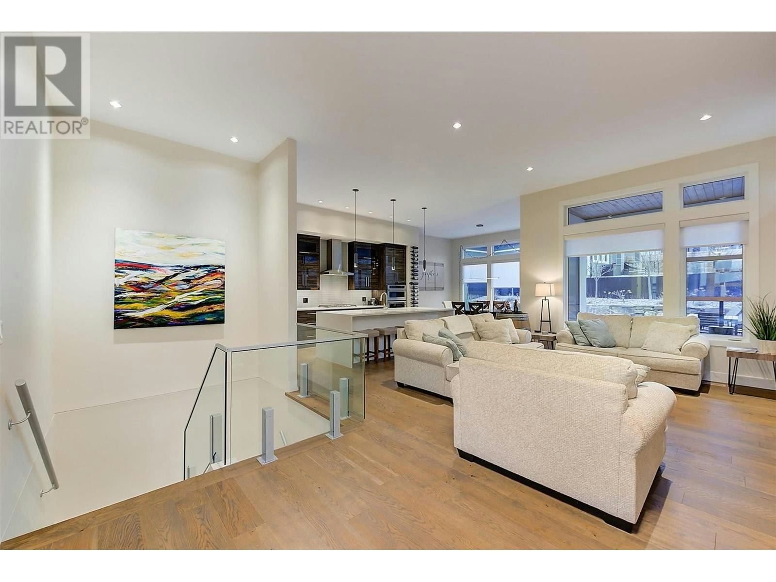 1225 Ponds Avenue, Kelowna, BC, V1W 5N1 - 8