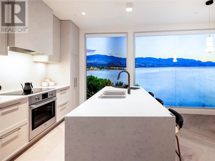 1001-3340 Lakeshore Road, Kelowna, BC, V1W 3S9 - 3