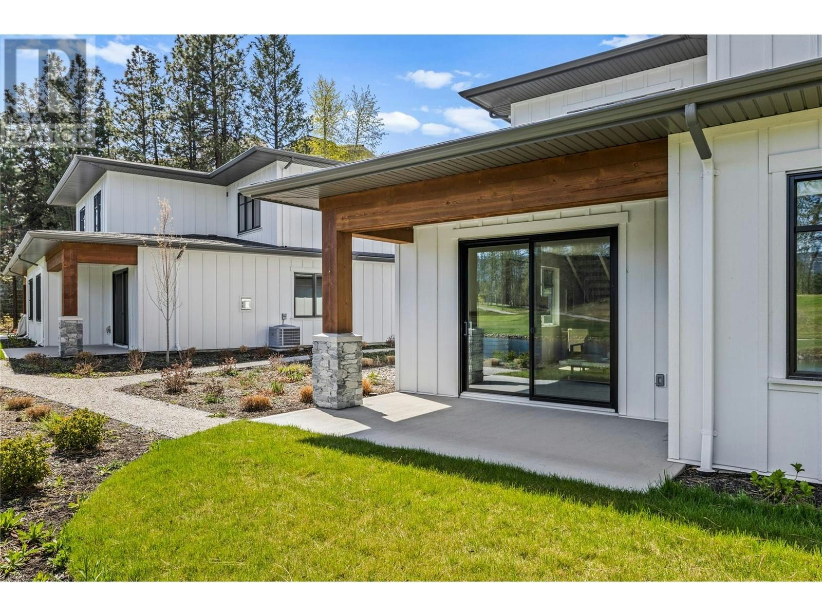 9-1979 Country Club Drive, Kelowna, BC, V1V 2Z3 - 34