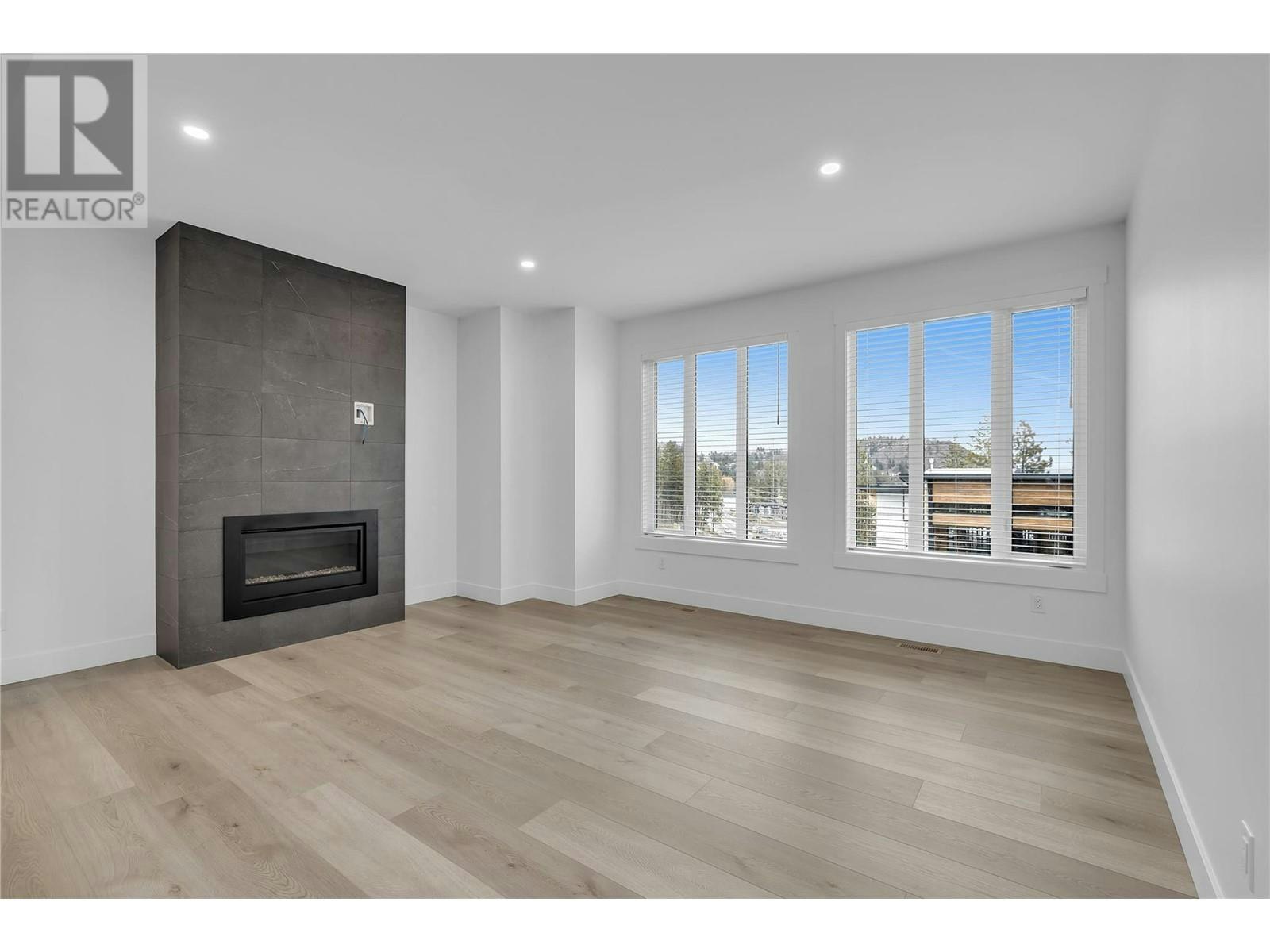11-2835 Canyon Crest Drive, West Kelowna, BC, V4T 0G8