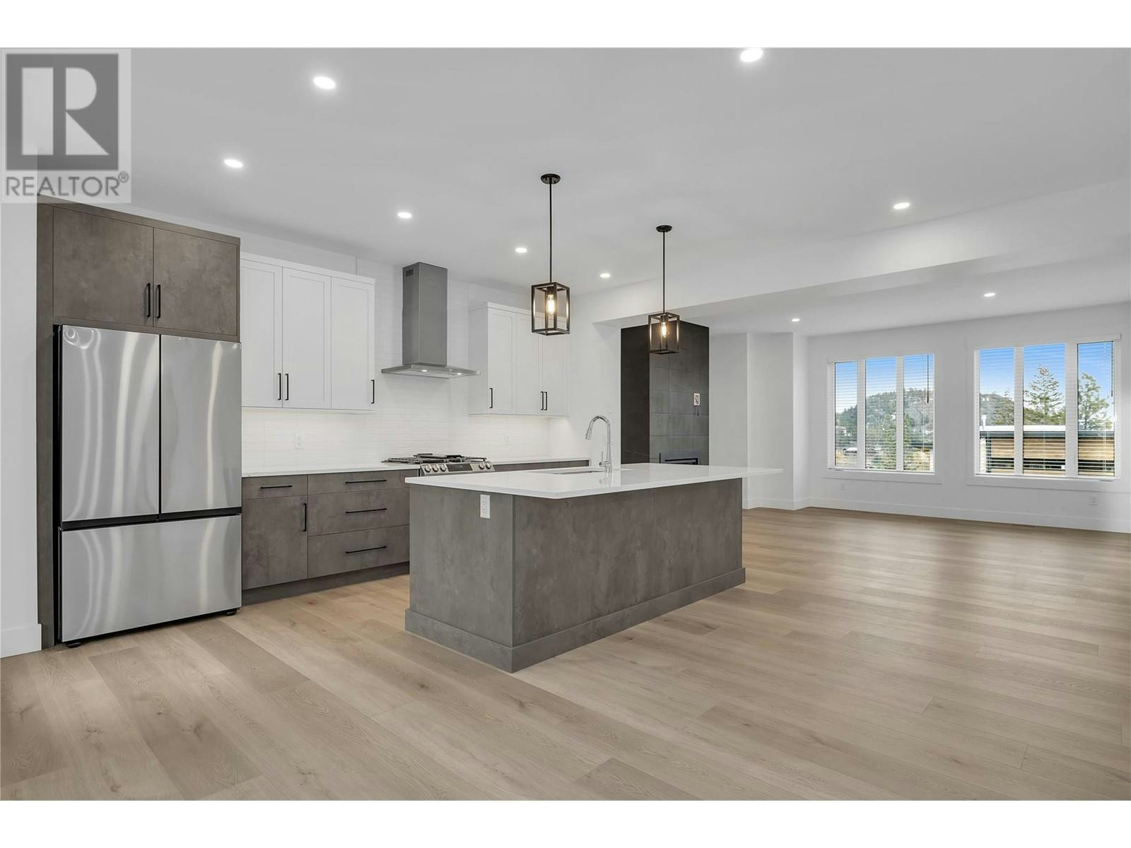 11-2835 Canyon Crest Drive, West Kelowna, BC, V4T 0G8 - 5