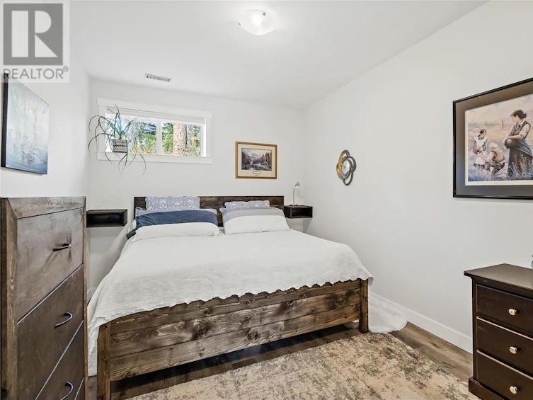 3200 Northeast 20 Street, Salmon Arm, BC, V1E 2G9 - 54