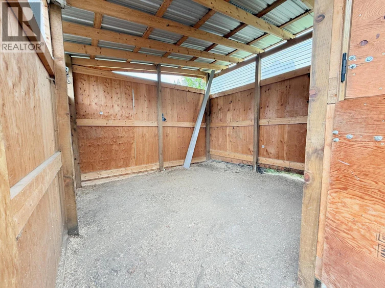 2211 West Bench Drive, Penticton, BC, V2A 8Z8 - 41
