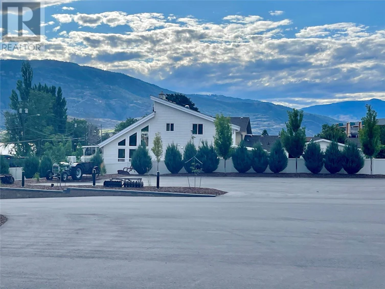 5223 Lakeshore Drive, Osoyoos, BC, V0H 1V6 - 82