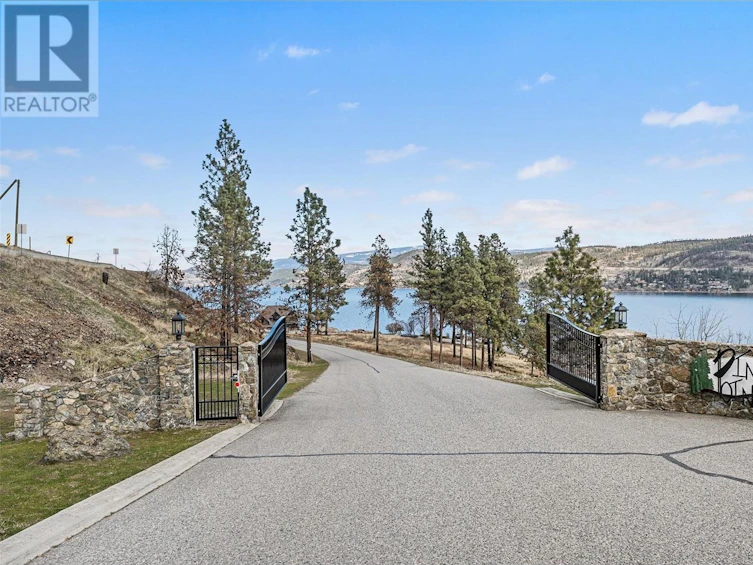 11-695 Westside Road, West Kelowna, BC, V1Z 3X1 - 52