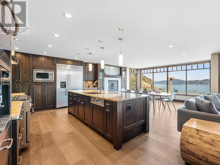 11-695 Westside Road, West Kelowna, BC, V1Z 3X1 - 12