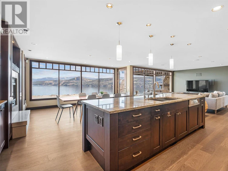 11-695 Westside Road, West Kelowna, BC, V1Z 3X1 - 13