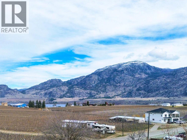 4-2 Royal Ann Court, Osoyoos, BC, V0H 1V2 - 2