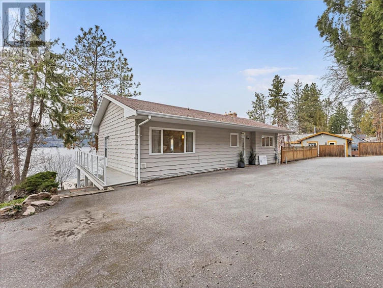 17110 Coral Beach Road, Lake Country, BC, V4V 1B9 - 39