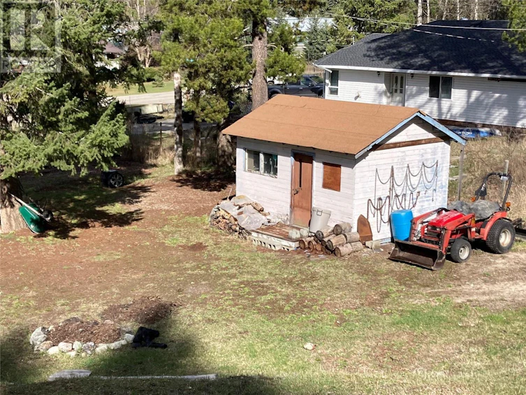 698 Strathmore Avenue, Greenwood, BC, V0H 1J0 - 6