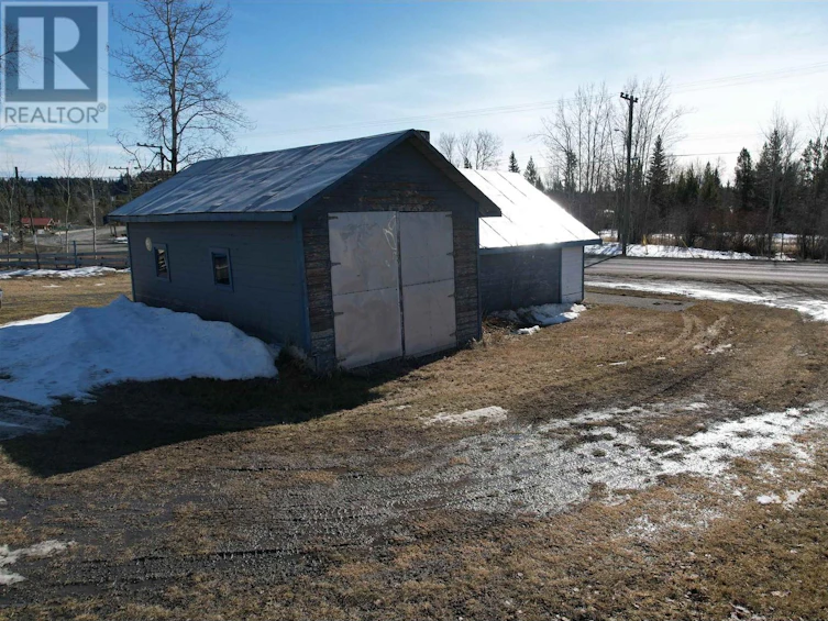 6007 Little Fort 24 Highway, Lone Butte, BC, V0K 1X0 - 16