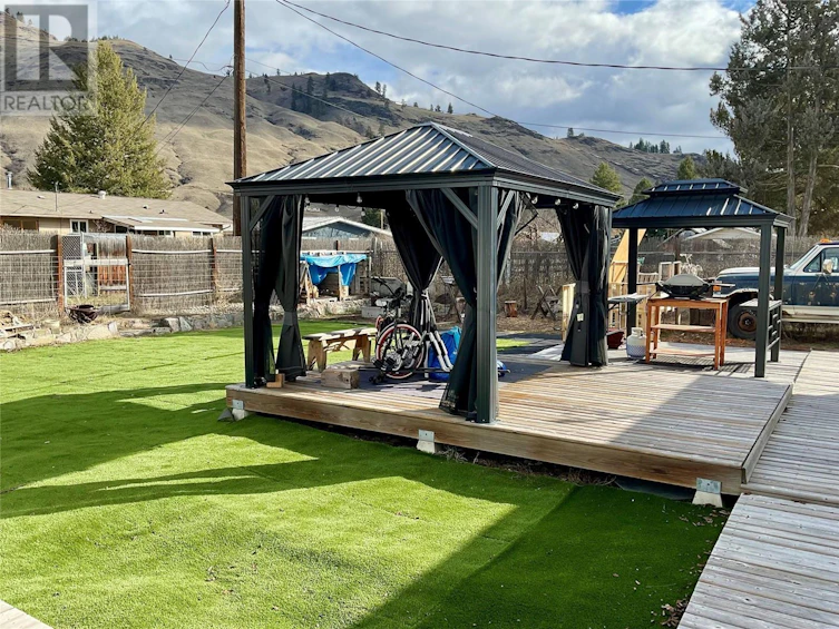 577 Seventh Avenue, Midway, BC, V0H 1M0 - 5